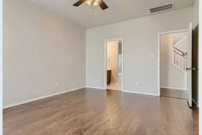 301 Comal Run, Hutto, TX 78634 - Photo 10