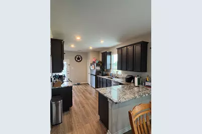 125 Revolution Road, Liberty Hill, TX 78642 - Photo 6