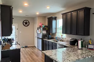 125 Revolution Rd, Liberty Hill, TX 78642 - Photo 6
