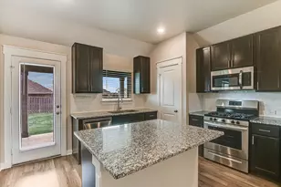 1304 Salt Lick Dr, Georgetown, TX 78633 - Photo 10