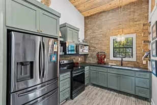 428 12th St, Valley Mills, TX 76689 - Photo 28