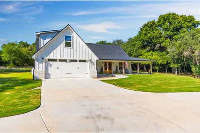 428 12th Street, Valley Mills, TX 76689 - Photo 2