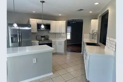 304 Edgewood Cove, Leander, TX 78641 - Photo 10