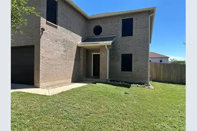 304 Edgewood Cove, Leander, TX 78641 - Photo 2