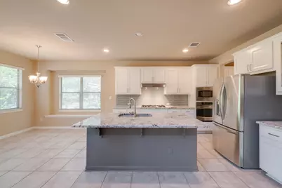 12224 Long Bay Cove, Austin, TX 78732 - Photo 4