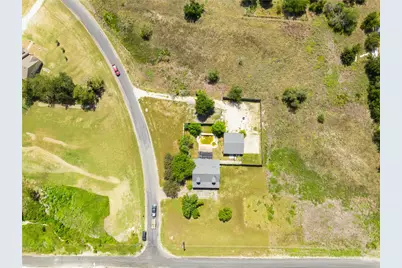 110 Lemens Avenue, Hutto, TX 78634 - Photo 4