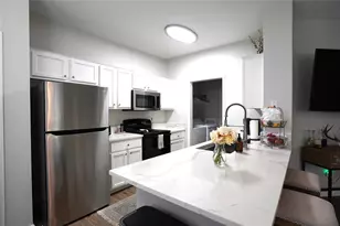 1700 Constantino Cir, Austin, TX 78745 - Photo 6