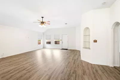 26906 Spiral Canyon, San Antonio, TX 78261 - Photo 2