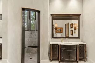 24721 Travis Lakeside Cove, Spicewood, TX 78669 - Photo 16