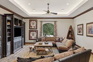 24721 Travis Lakeside Cove, Spicewood, TX 78669 - Photo 32