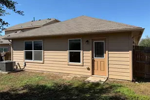10305 Hatton Ln, Austin, TX 78754 - Photo 14