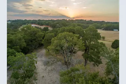 124 Sea Smoke Cove, Liberty Hill, TX 78642 - Photo 2