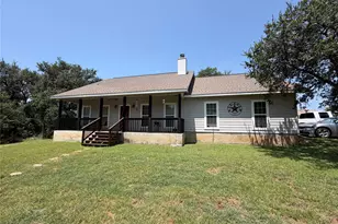 2302 Belaire Dr, Granite Shoals, TX 78654 - Photo 2