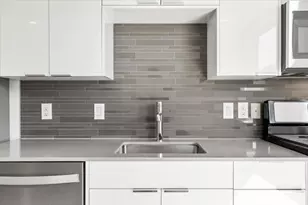 1800 E 4th St, Austin, TX 78702 - Photo 10