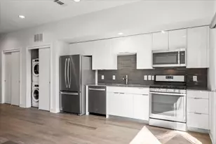 1800 E 4th St, Austin, TX 78702 - Photo 6