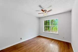 5201 Hedgewood Dr, Austin, TX 78745 - Photo 8