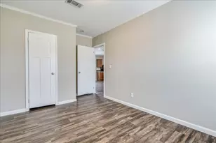 1098 Engelke Rd, Buda, TX 78640 - Photo 24