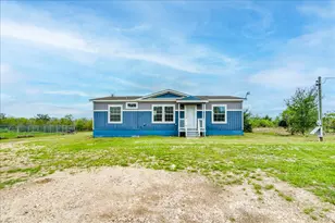 1098 Engelke Rd, Buda, TX 78640 - Photo 6