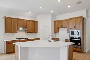 429 Eagle Cyn Dr, Leander, TX 78641 - Photo 4