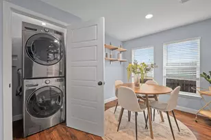 1191 Chicon St, Austin, TX 78702 - Photo 10