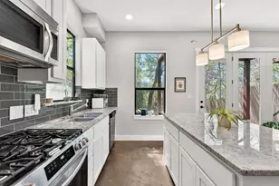 3003 Lovell Dr, Austin, TX 78723 - Photo 8