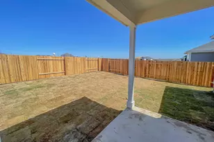 465 Unforgiven Ln, Jarrell, TX 76537 - Photo 20