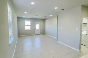 465 Unforgiven Ln, Jarrell, TX 76537 - Photo 6