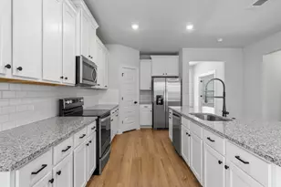 9513 Balmy Ln, Manor, TX 78653 - Photo 6