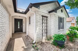 815 Lantana Ln, Leander, TX 78641 - Photo 2