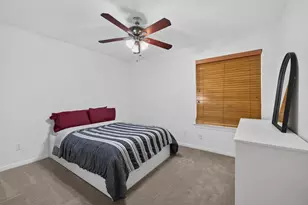 7804 Blue Lilly Dr, Austin, TX 78759 - Photo 24