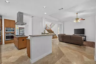 7804 Blue Lilly Dr, Austin, TX 78759 - Photo 8