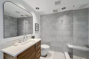 300 Bowie St, Austin, TX 78703 - Photo 12