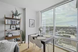 300 Bowie St, Austin, TX 78703 - Photo 4
