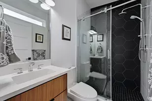 201 Tillery Square, Austin, TX 78702 - Photo 14