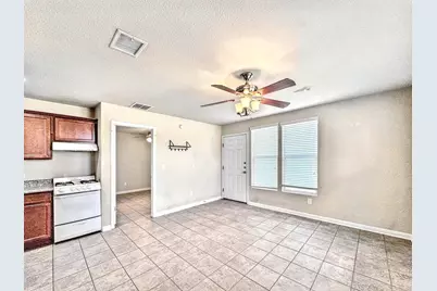 338 Trestle Tree #C, San Marcos, TX 78666 - Photo 6