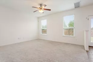 240 Foster Ln, Jarrell, TX 76537 - Photo 8