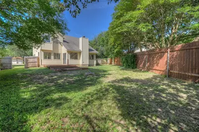 6320 Avery Island Avenue, Austin, TX 78727 - Photo 22