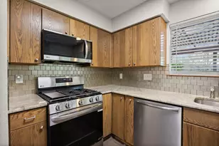 7502 Chelmsford Dr, Austin, TX 78736 - Photo 2