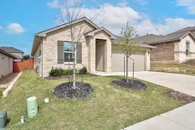 2829 Bandolier Pass, Leander, TX 78641 - Photo 2