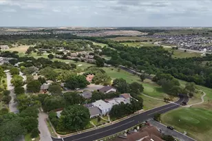 10920 Crown Colony Dr, Austin, TX 78747 - Photo 32