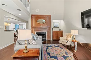 10920 Crown Colony Dr, Austin, TX 78747 - Photo 16