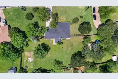 109 Woodland Road, Georgetown, TX 78628 - Photo 6
