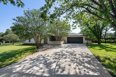 109 Woodland Road, Georgetown, TX 78628 - Photo 2