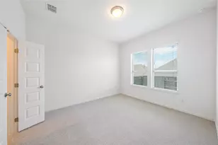 186 Blackborrow Dr, Kyle, TX 78640 - Photo 6