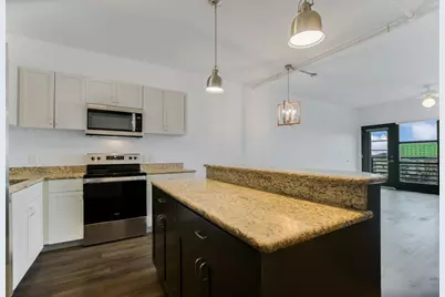 711 W 26th Street #702, Austin, TX 78705 - Photo 10