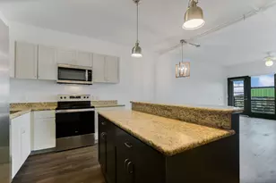 711 W 26th St, Austin, TX 78705 - Photo 10
