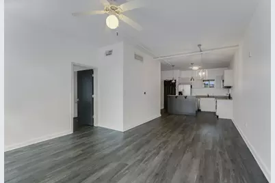 711 W 26th Street #702, Austin, TX 78705 - Photo 6