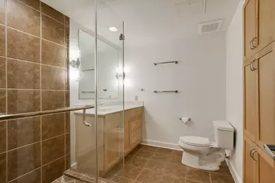 711 W 26th Street #702, Austin, TX 78705 - Photo 18