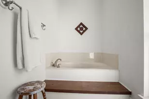 6002 Rain Creek Pkwy, Austin, TX 78759 - Photo 14