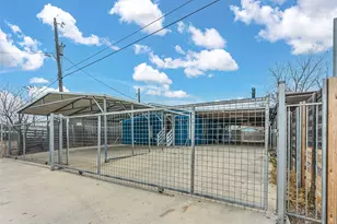 652 Stag Horn Pass, Kyle, TX 78640 - Photo 10